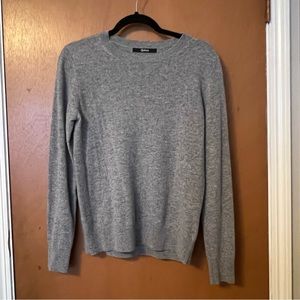 Quince 100% cashmere grey sweater